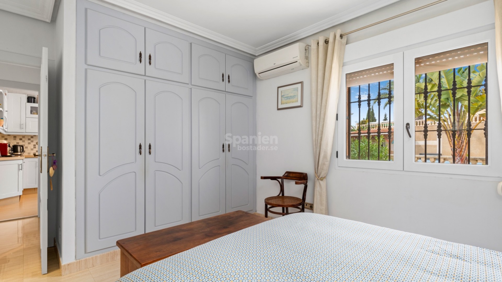 Resale - Villa -
Los Balcones