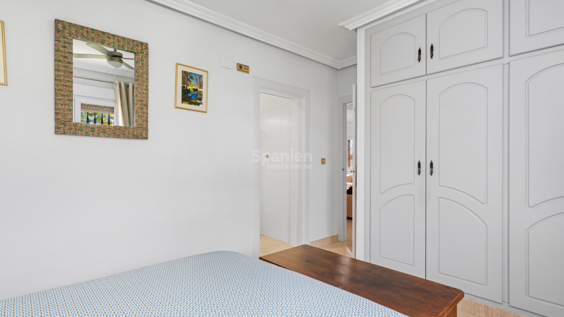 Resale - Villa -
Los Balcones