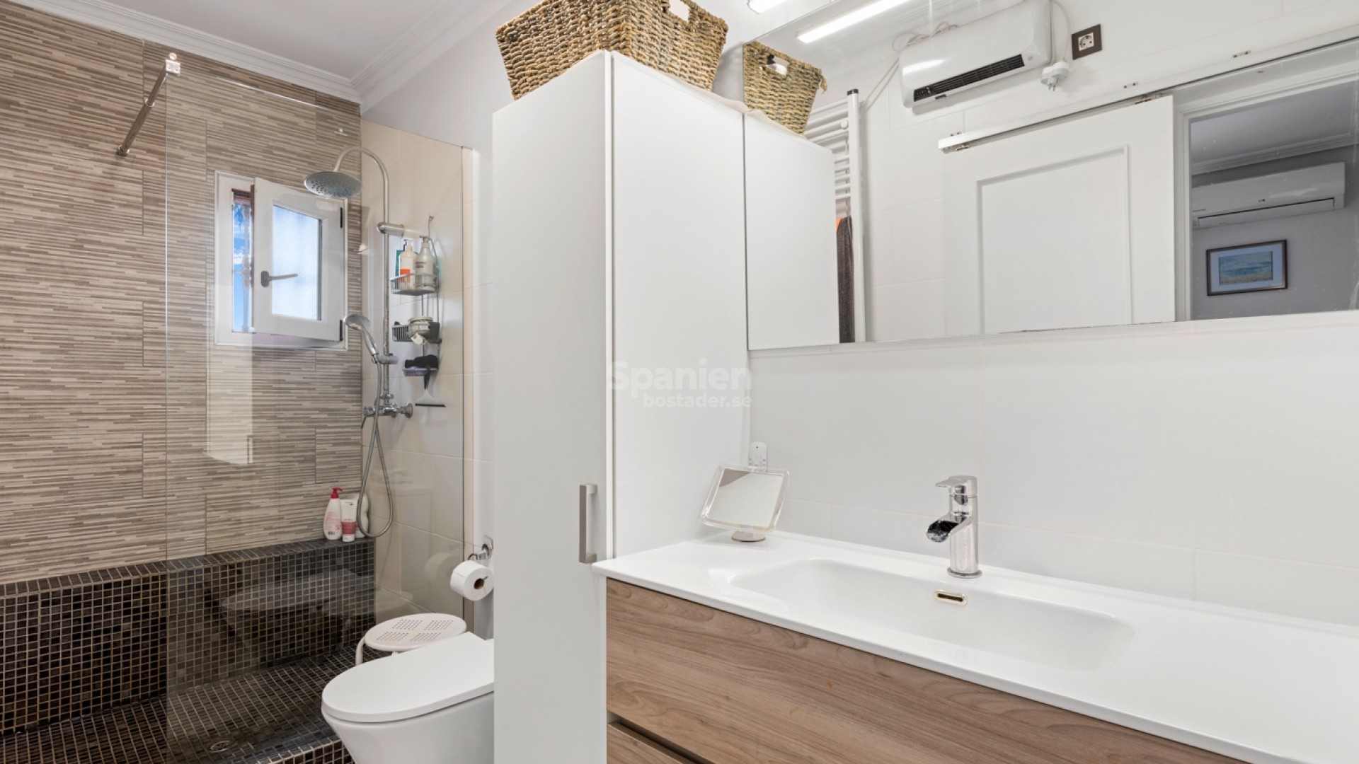 Resale - Villa -
Los Balcones