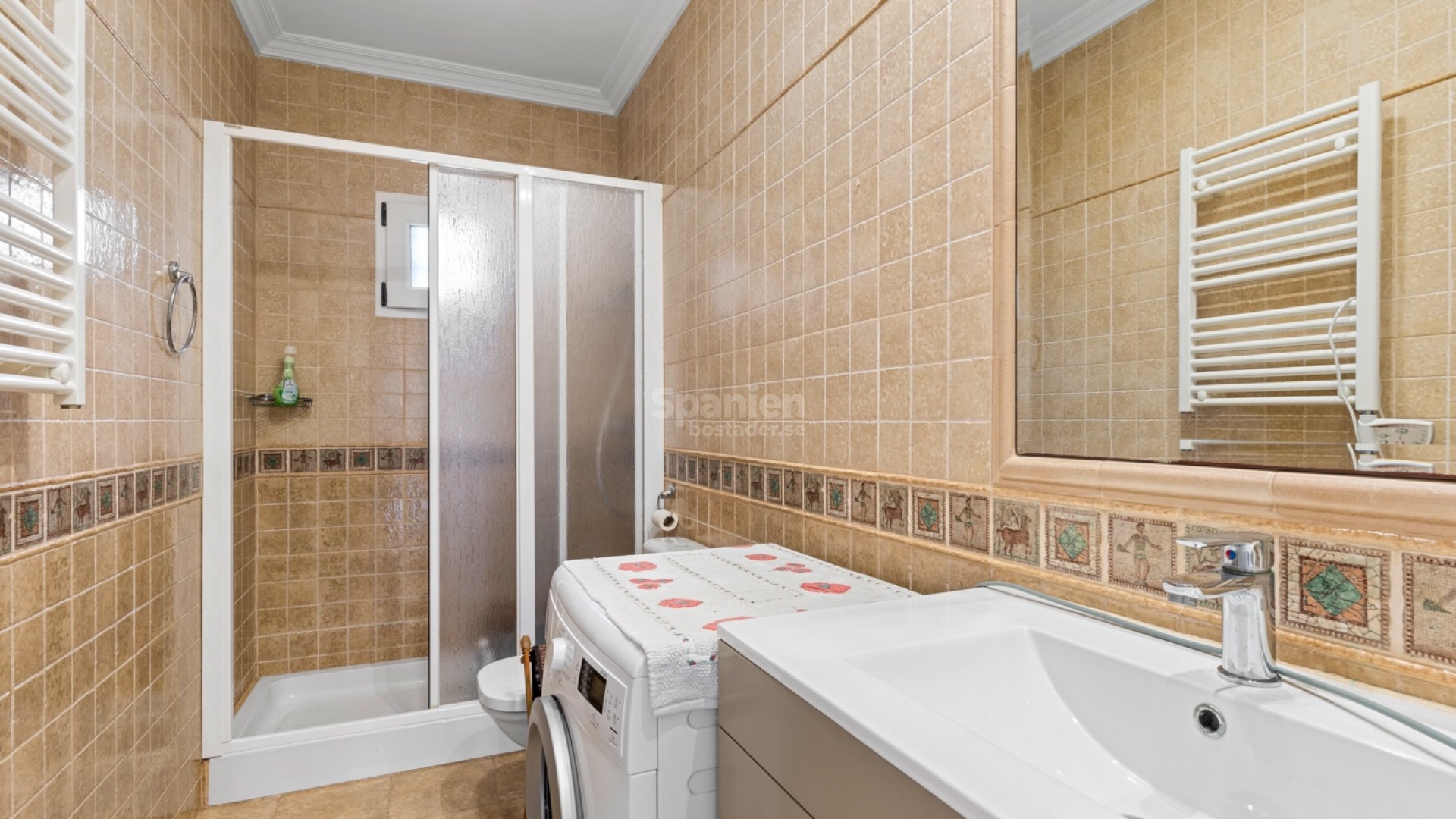 Resale - Villa -
Los Balcones