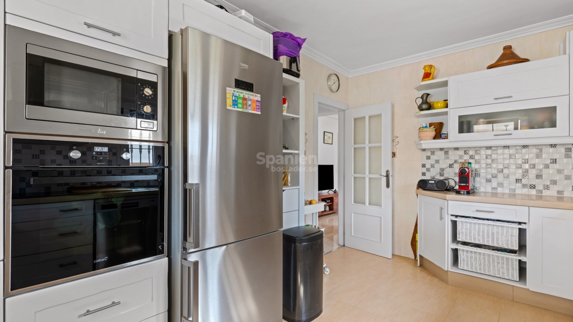 Resale - Villa -
Los Balcones