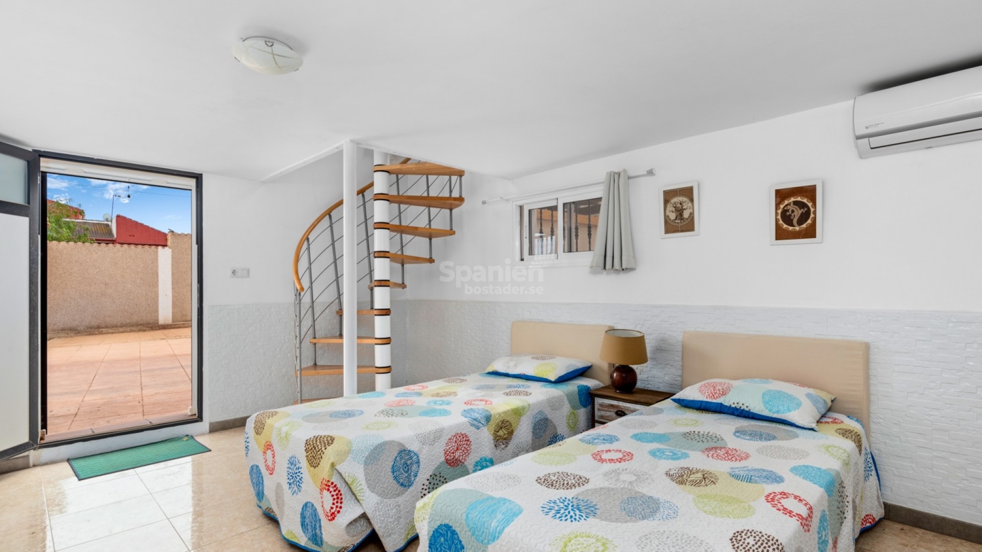 Resale - Villa -
Los Balcones