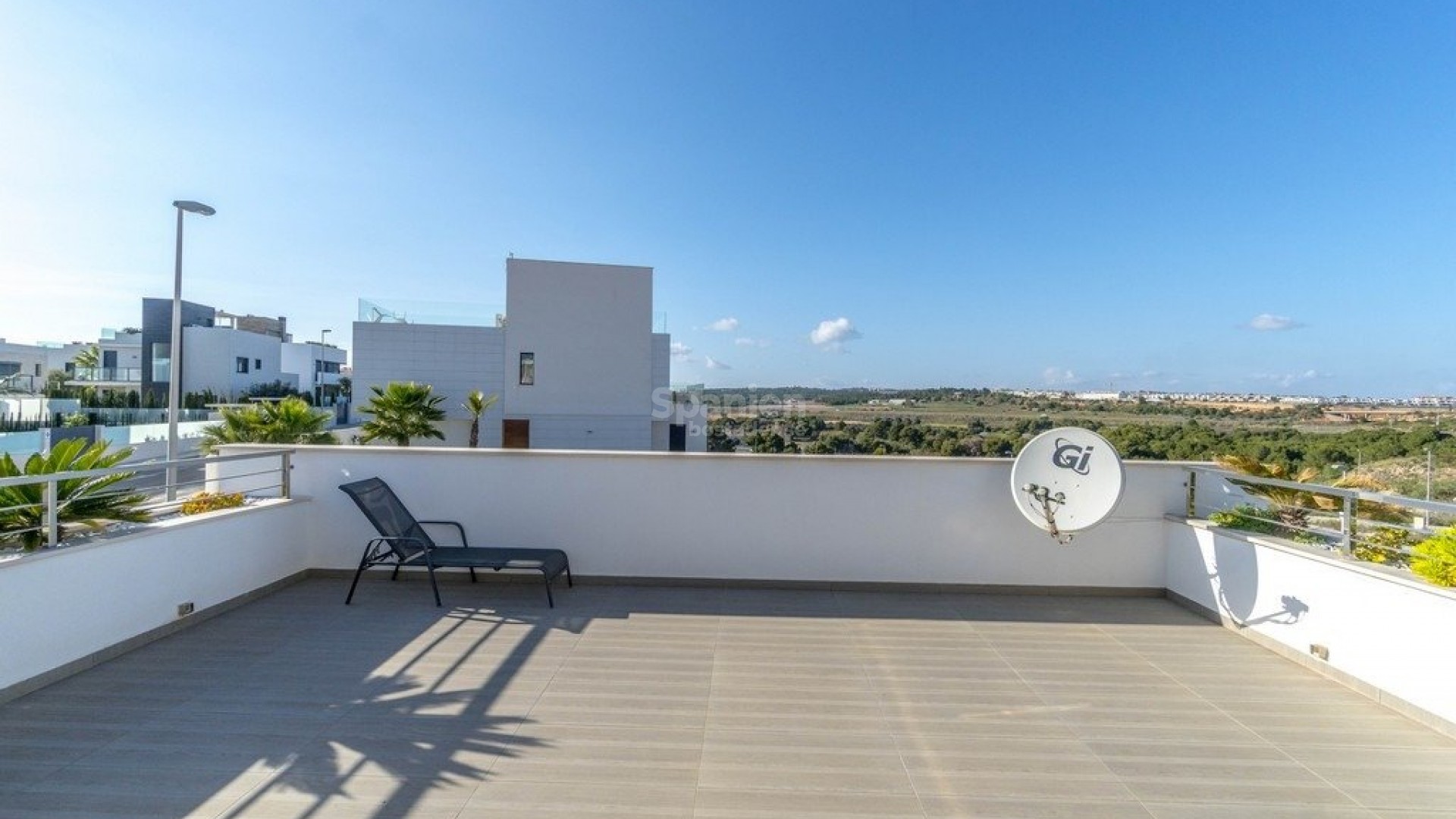 Resale - Villa -
Orihuela Costa - Agua Marina