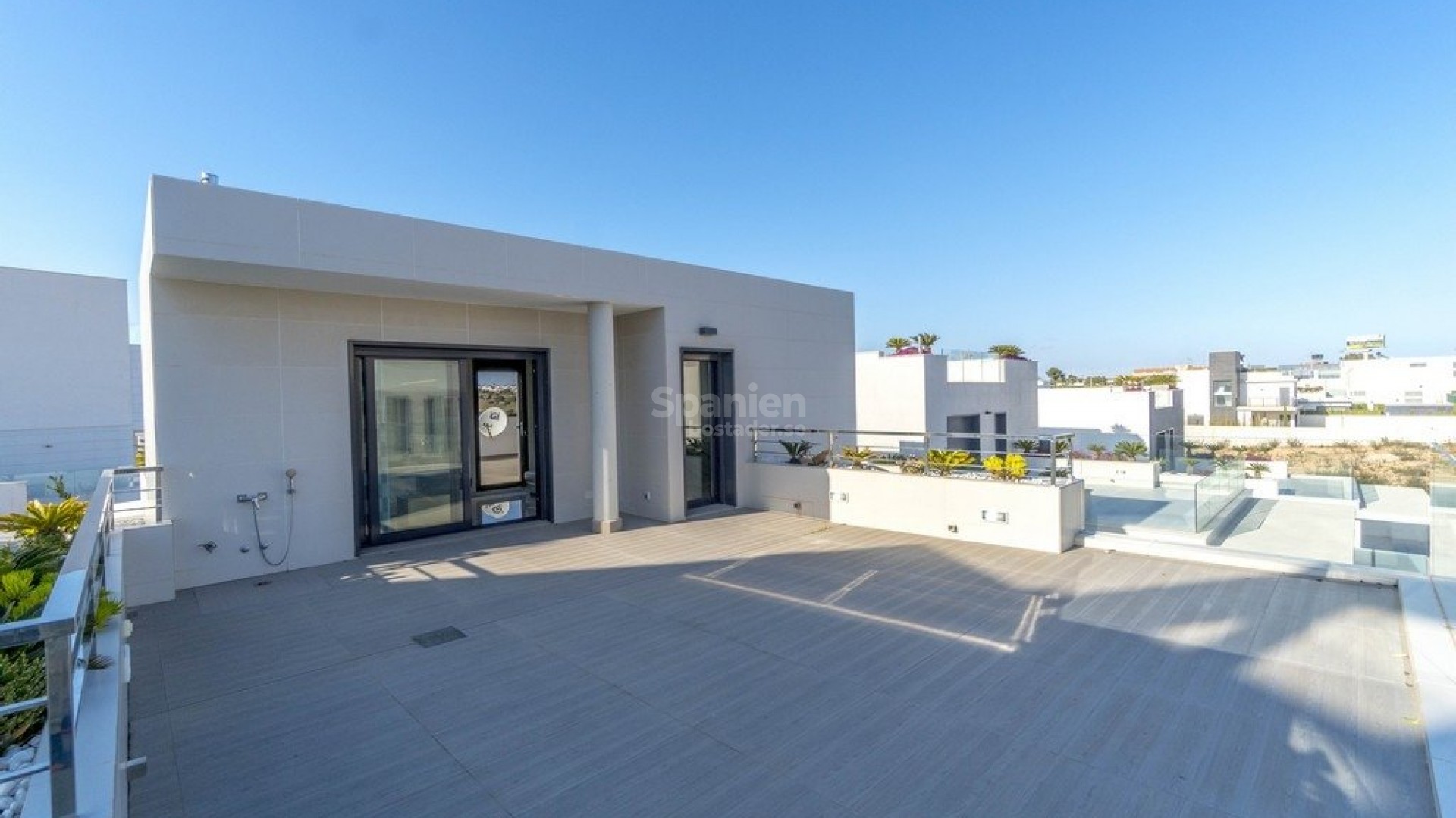 Resale - Villa -
Orihuela Costa - Agua Marina