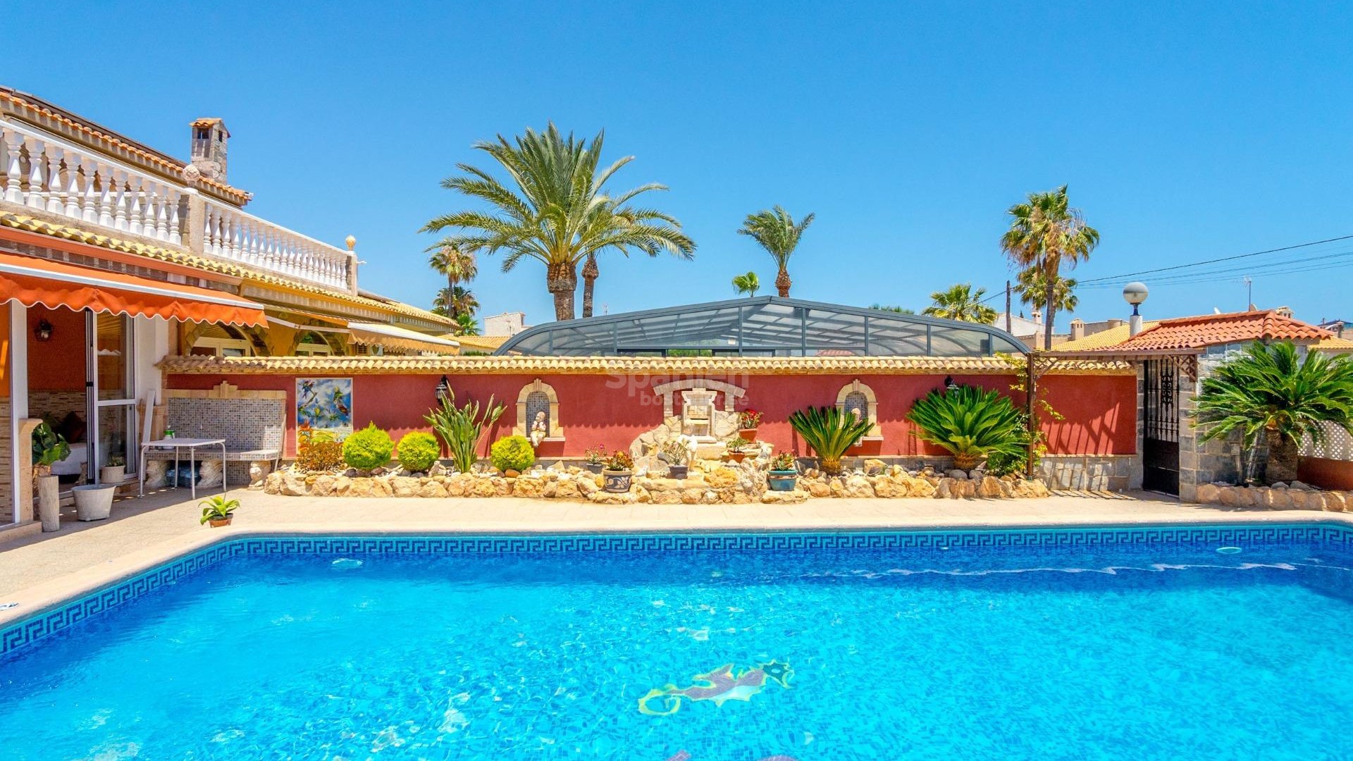 Resale - Villa -
Orihuela Costa - Campoamor