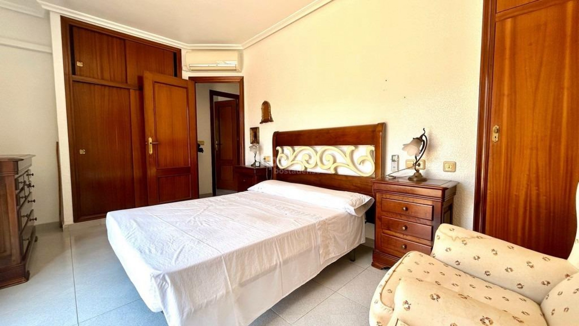 Resale - Villa -
Orihuela Costa - La Zenia