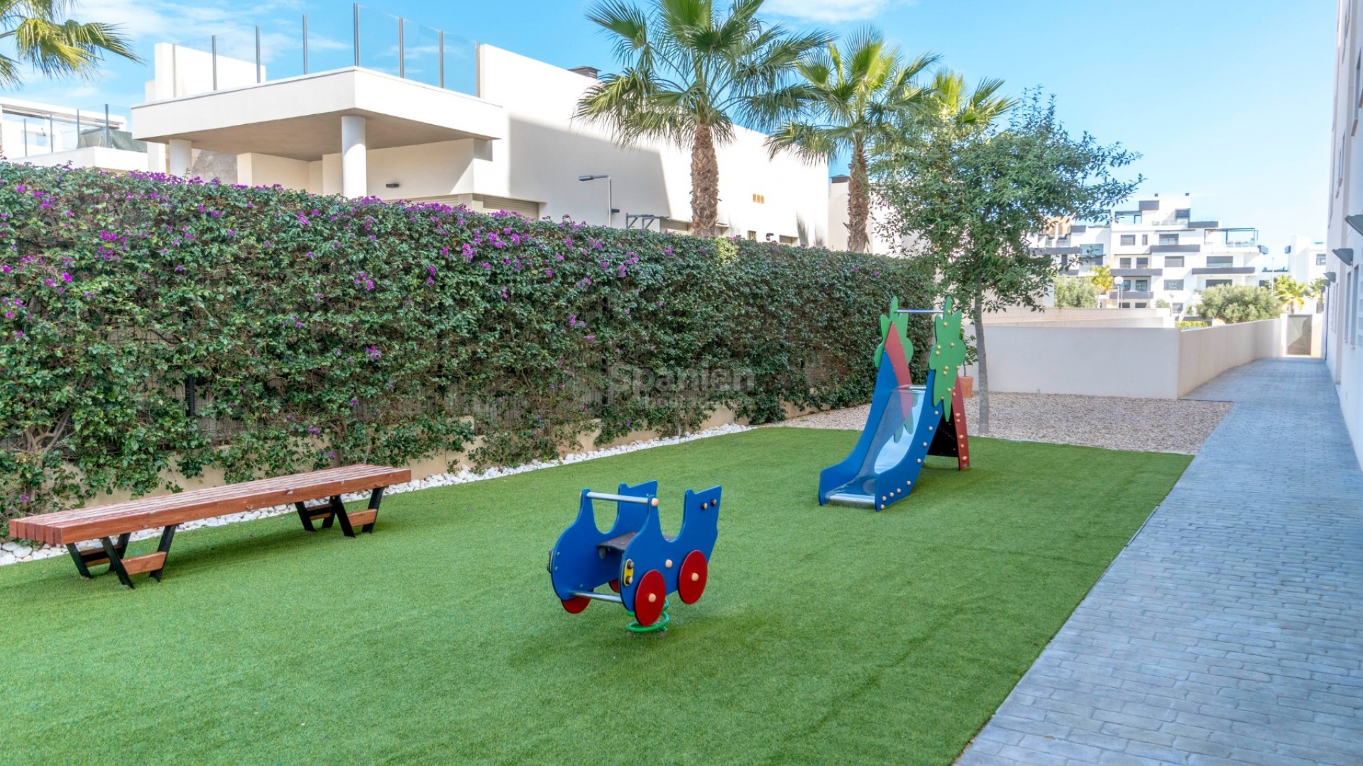 Resale - Villa -
Orihuela Costa - Los Dolses