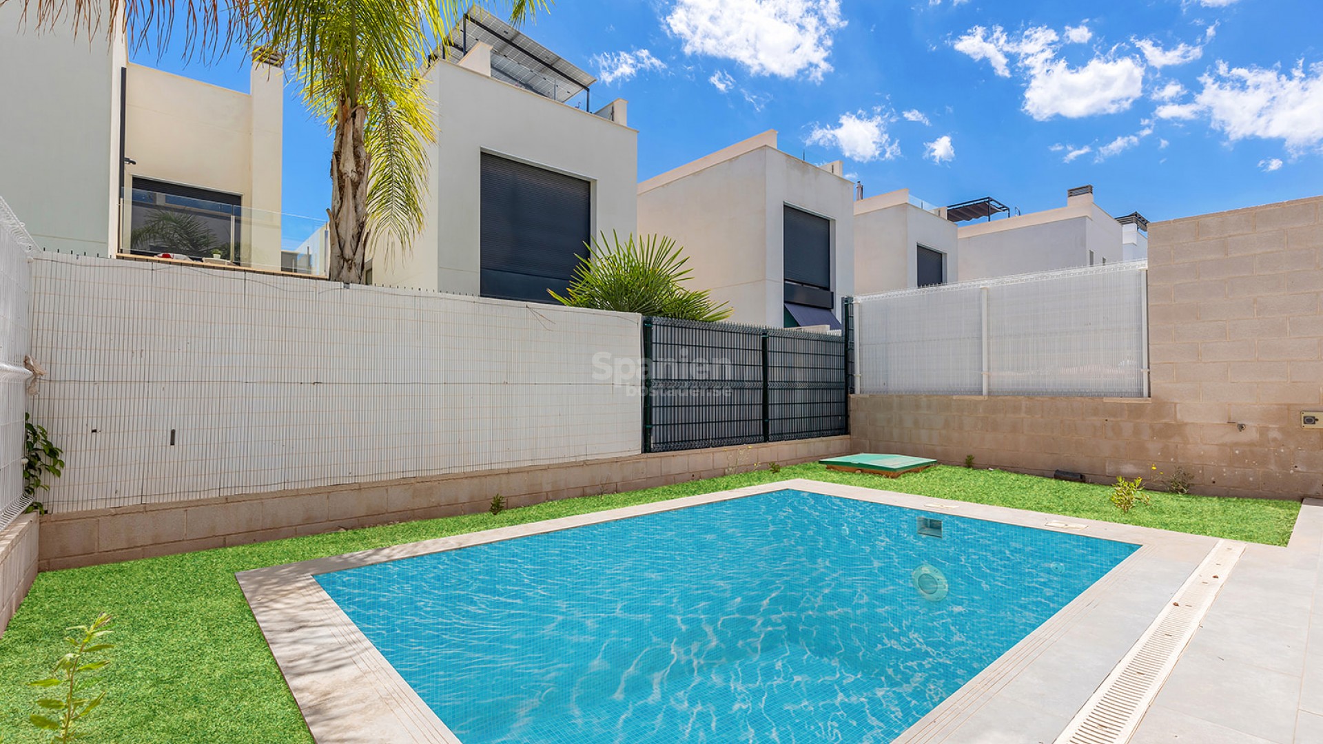 Resale - Villa -
Orihuela Costa - Pau 26