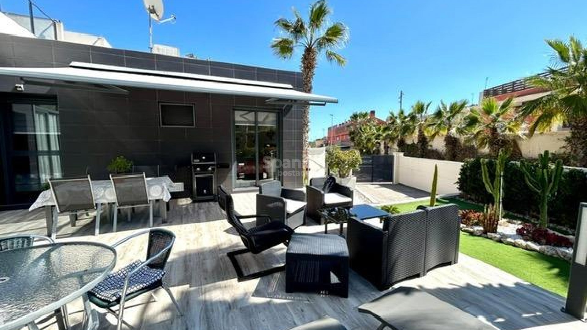 Resale - Villa -
Orihuela Costa - Villamartín-Las Filipinas