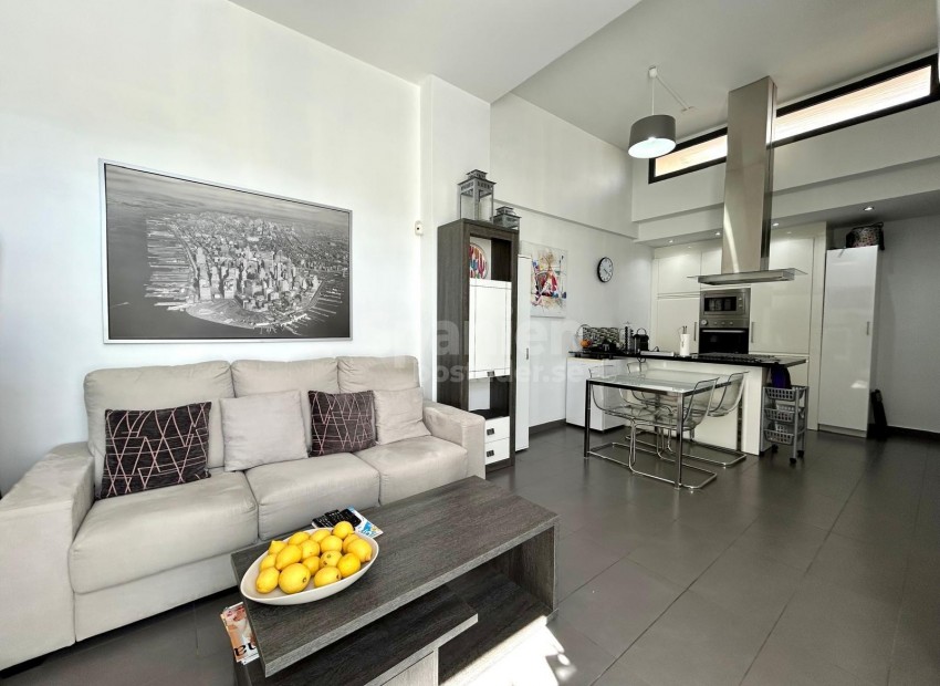 Resale - Villa -
Orihuela Costa - Villamartín-Las Filipinas