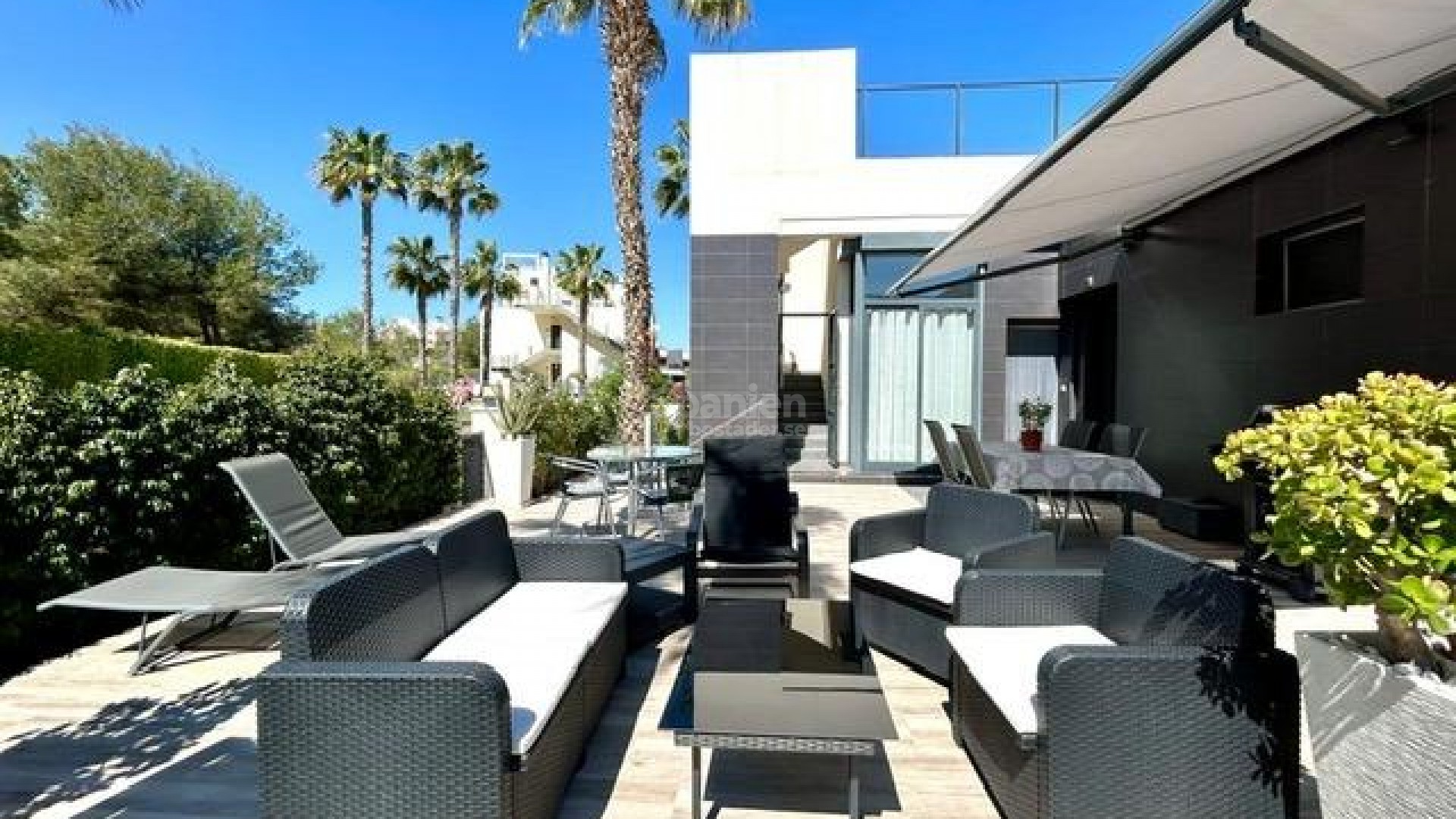Resale - Villa -
Orihuela Costa - Villamartín-Las Filipinas