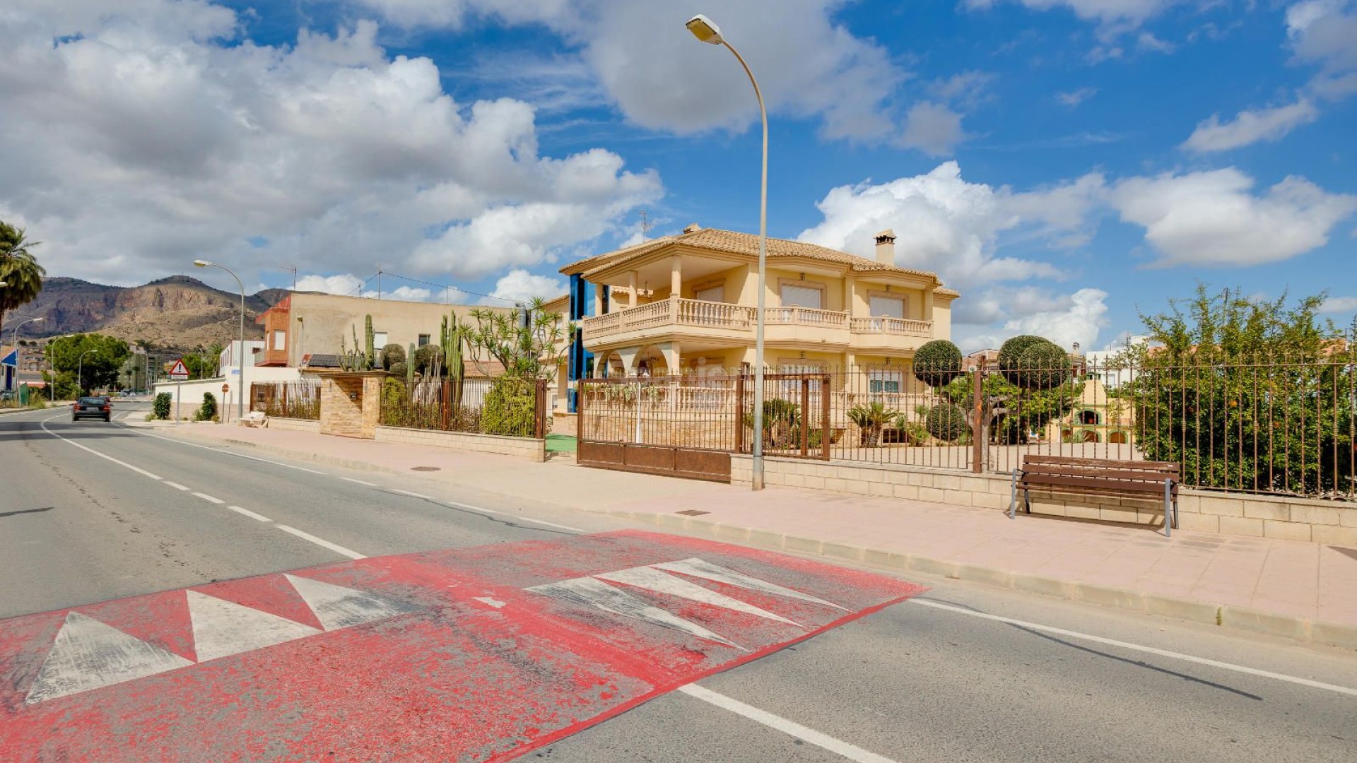 Resale - Villa -
Orihuela - Hurchillo