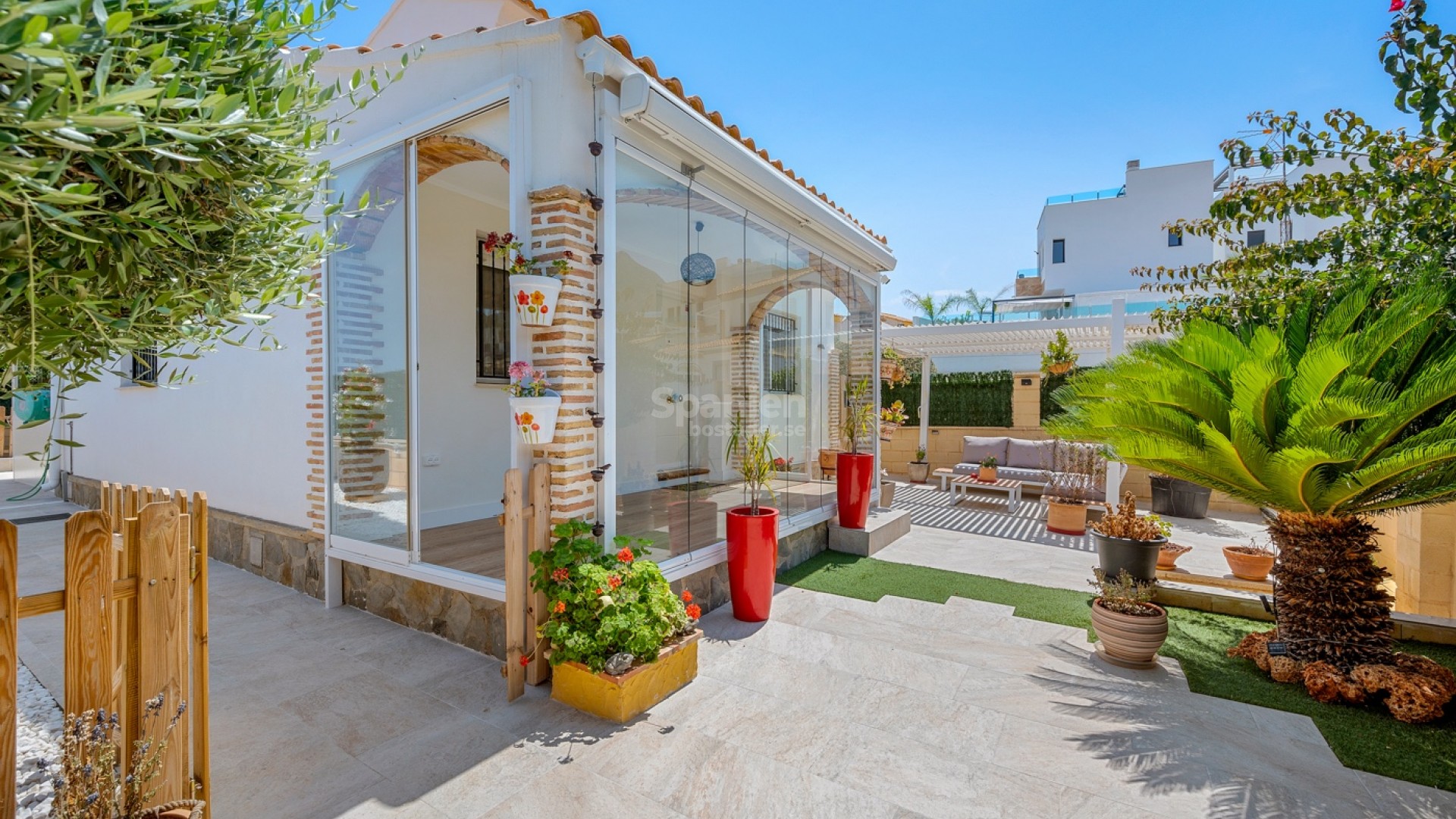 Resale - Villa -
Polop