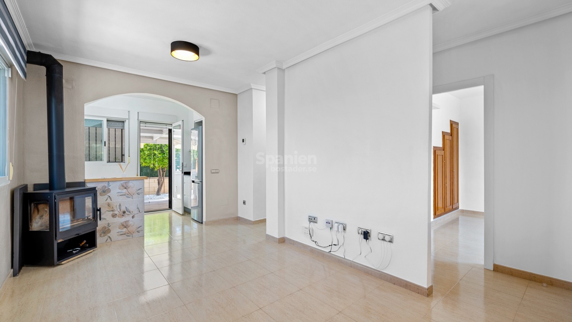 Resale - Villa -
Polop