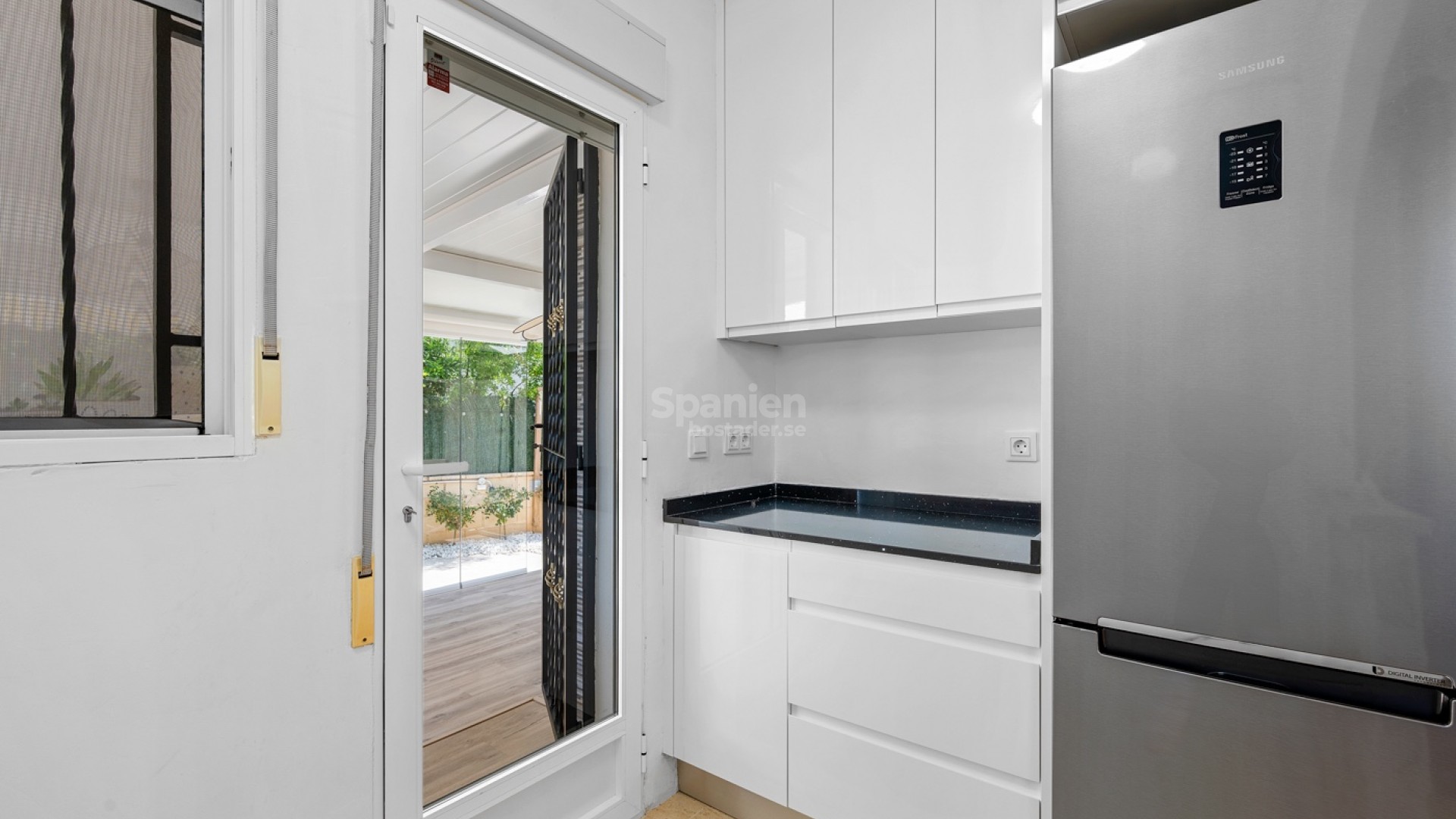 Resale - Villa -
Polop