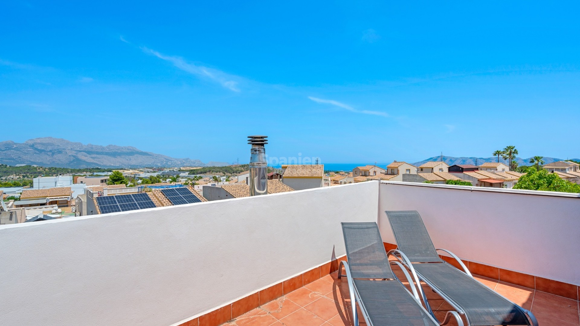 Resale - Villa -
Polop