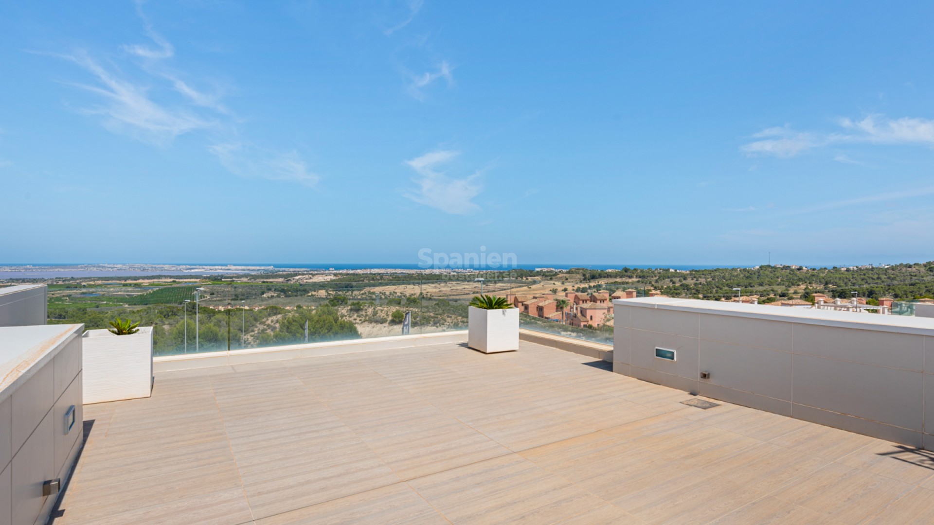 Resale - Villa -
San Miguel - San Miguel de Salinas