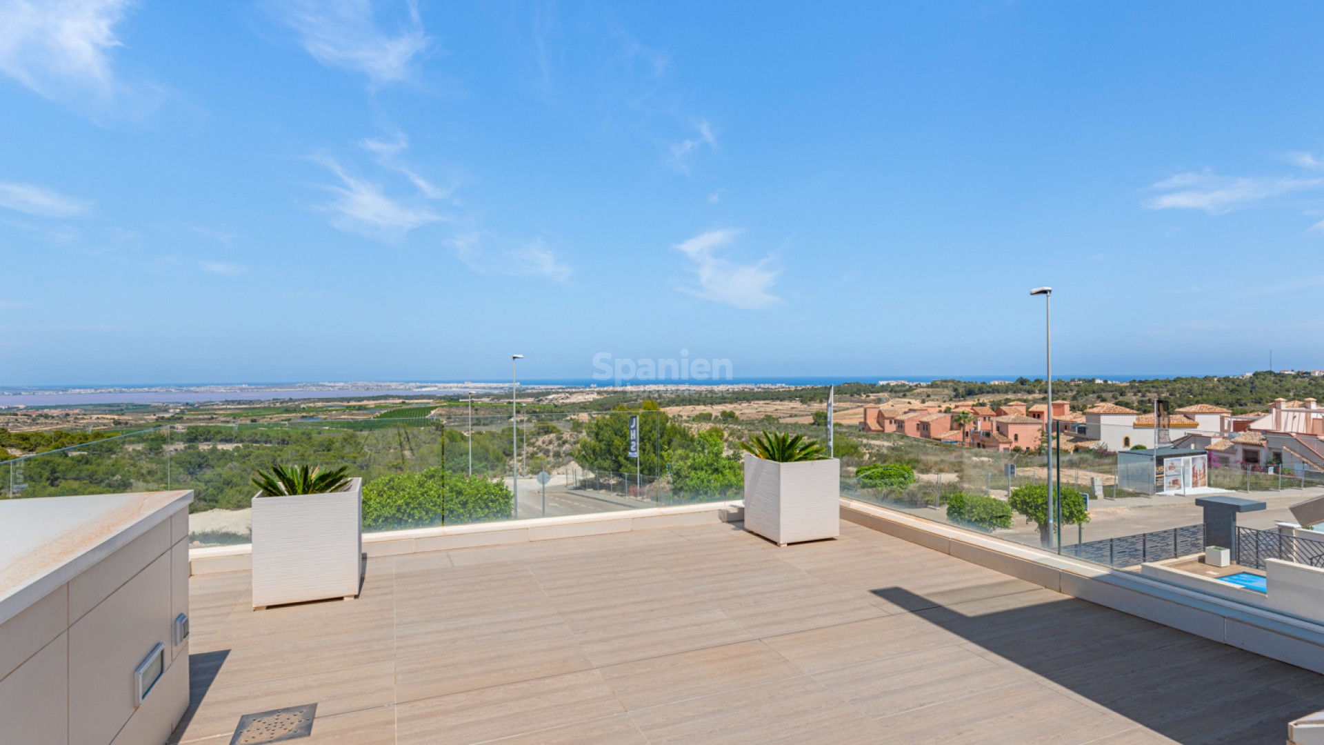 Resale - Villa -
San Miguel - San Miguel de Salinas