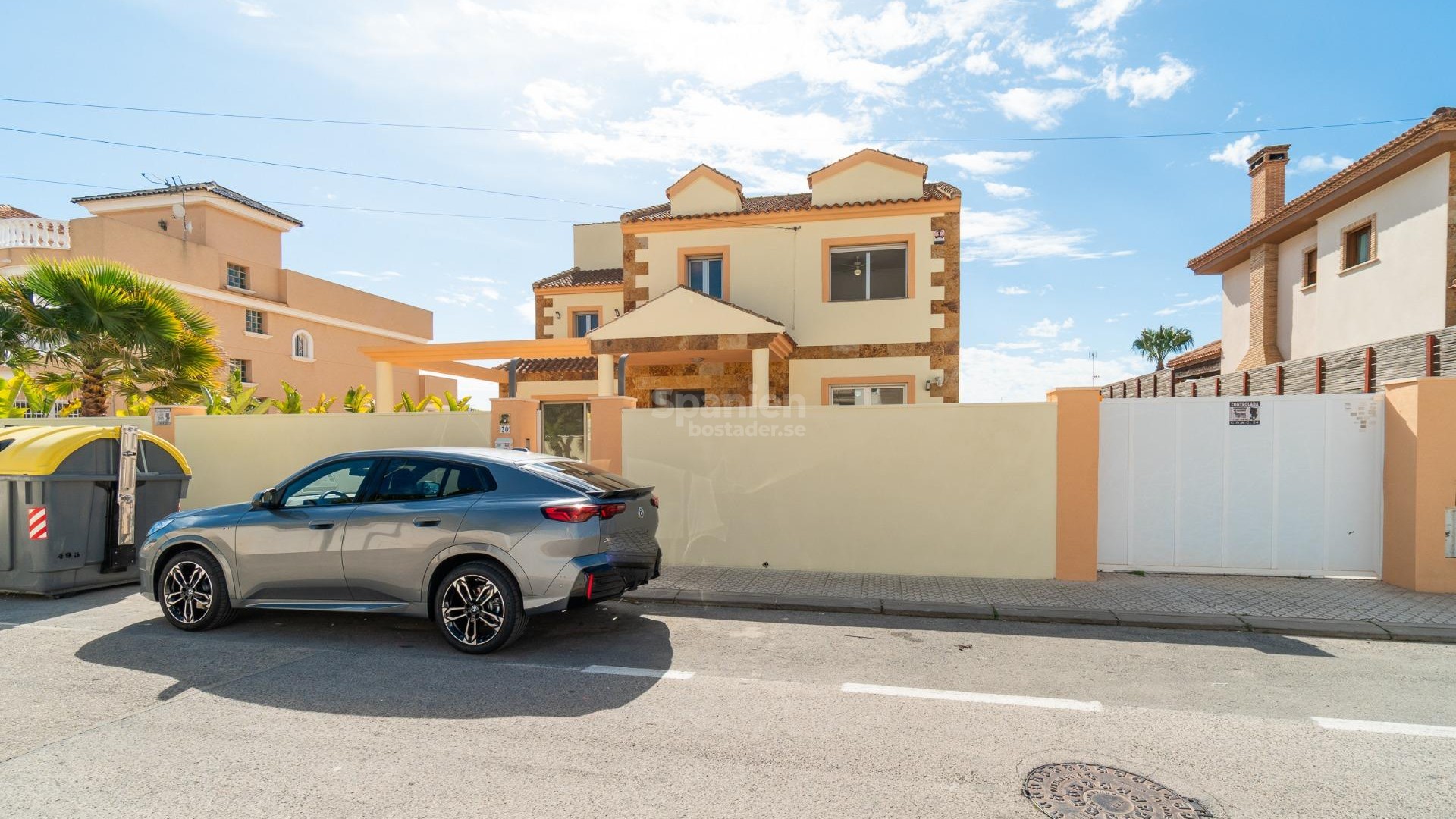 Resale - Villa -
Torrevieja - Aguas nuevas 2