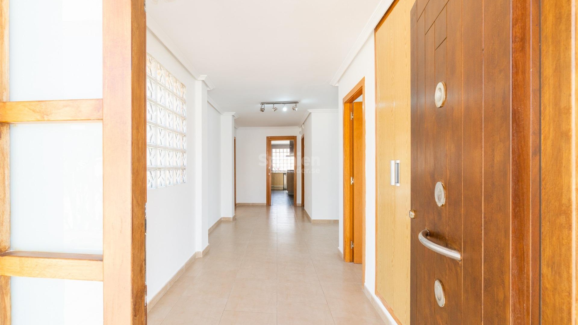 Resale - Villa -
Torrevieja - Aguas nuevas 2