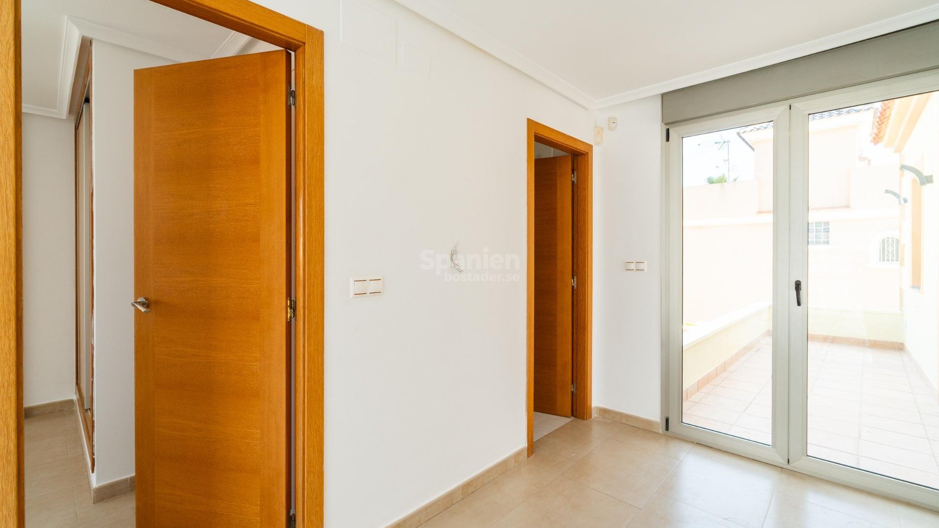 Resale - Villa -
Torrevieja - Aguas nuevas 2