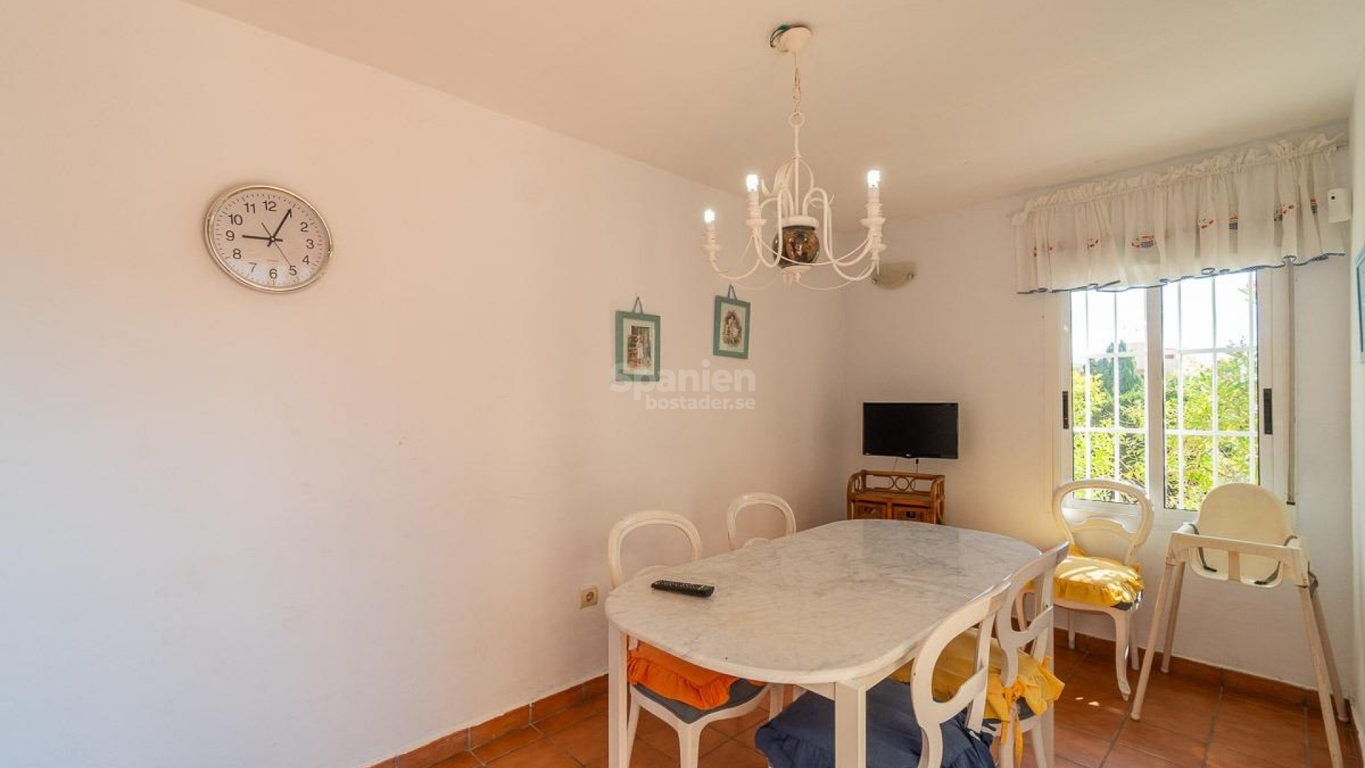 Resale - Villa -
Torrevieja - La Mata