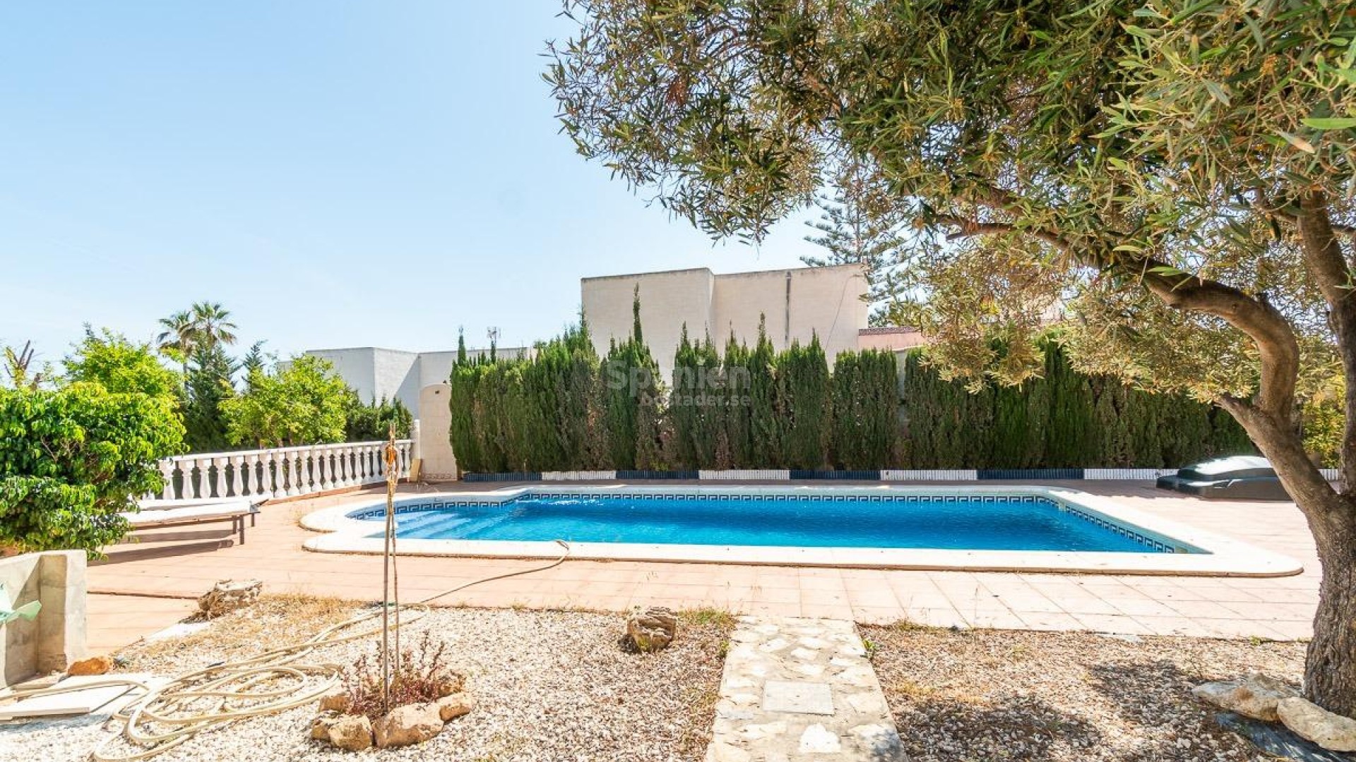 Resale - Villa -
Torrevieja - La Mata
