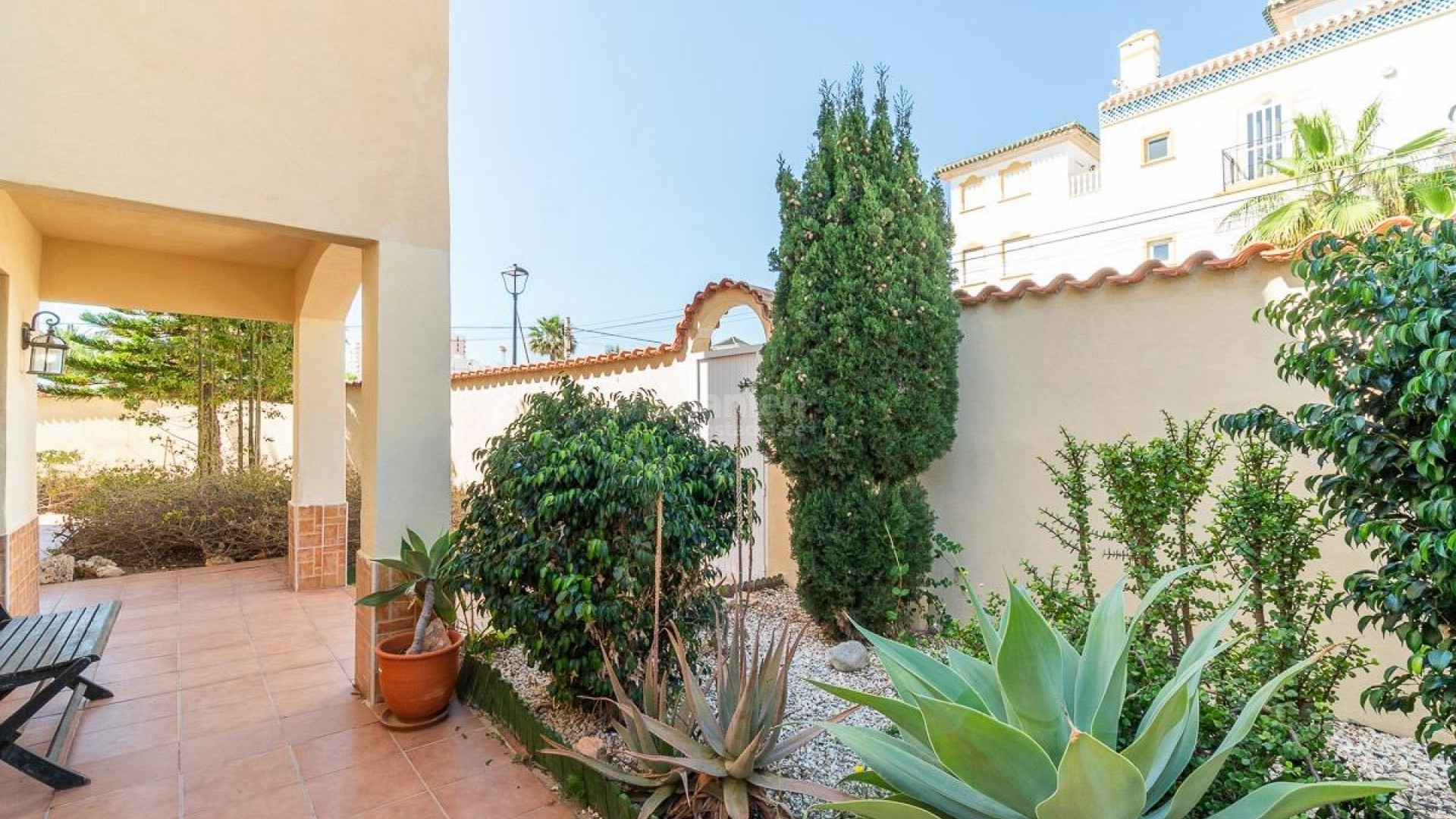Resale - Villa -
Torrevieja - La Mata