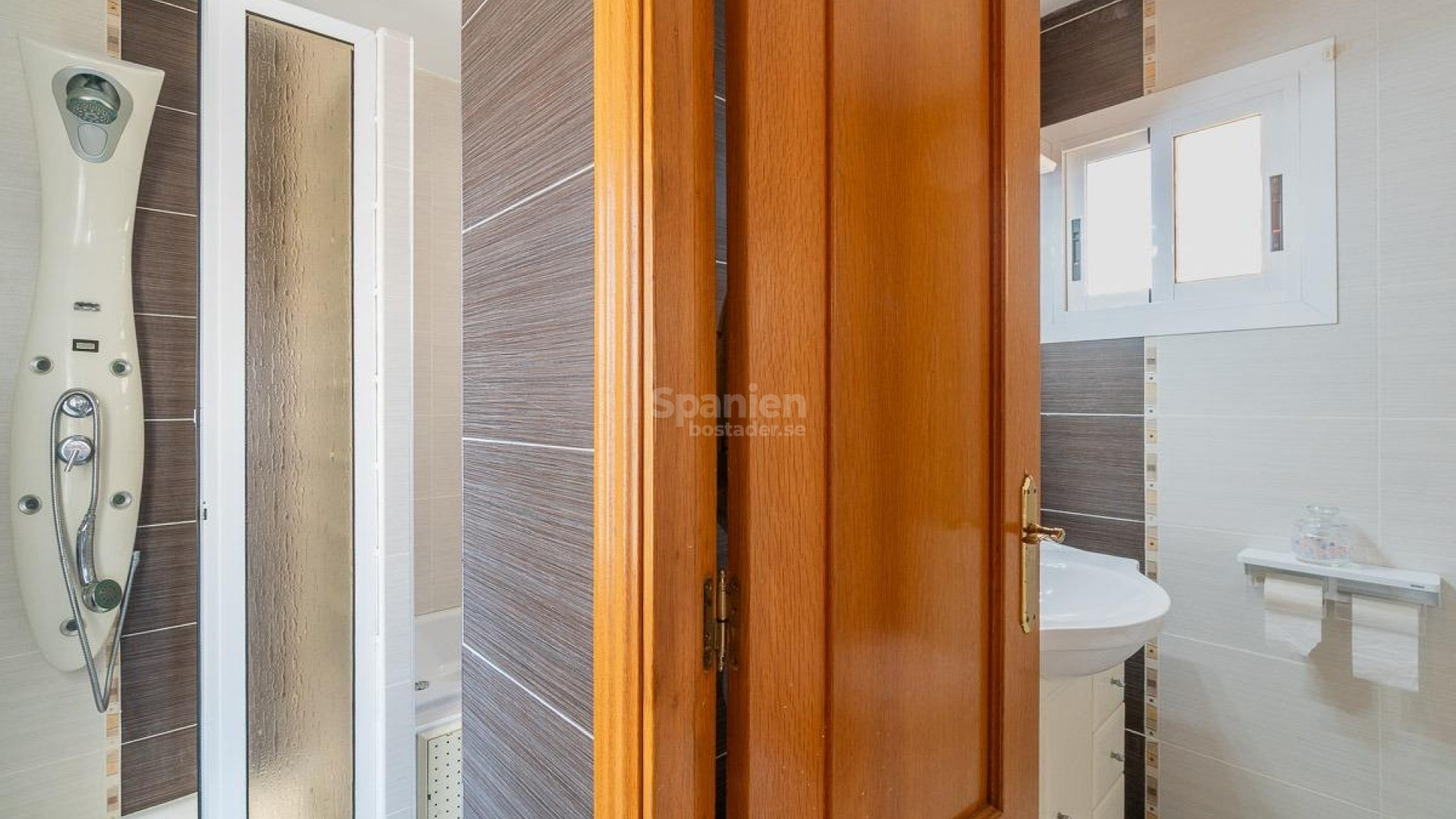 Resale - Villa -
Torrevieja - La Mata