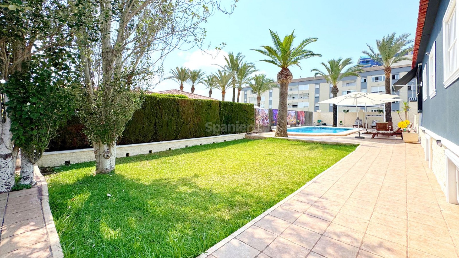 Resale - Villa -
Torrevieja - Rocio del Mar