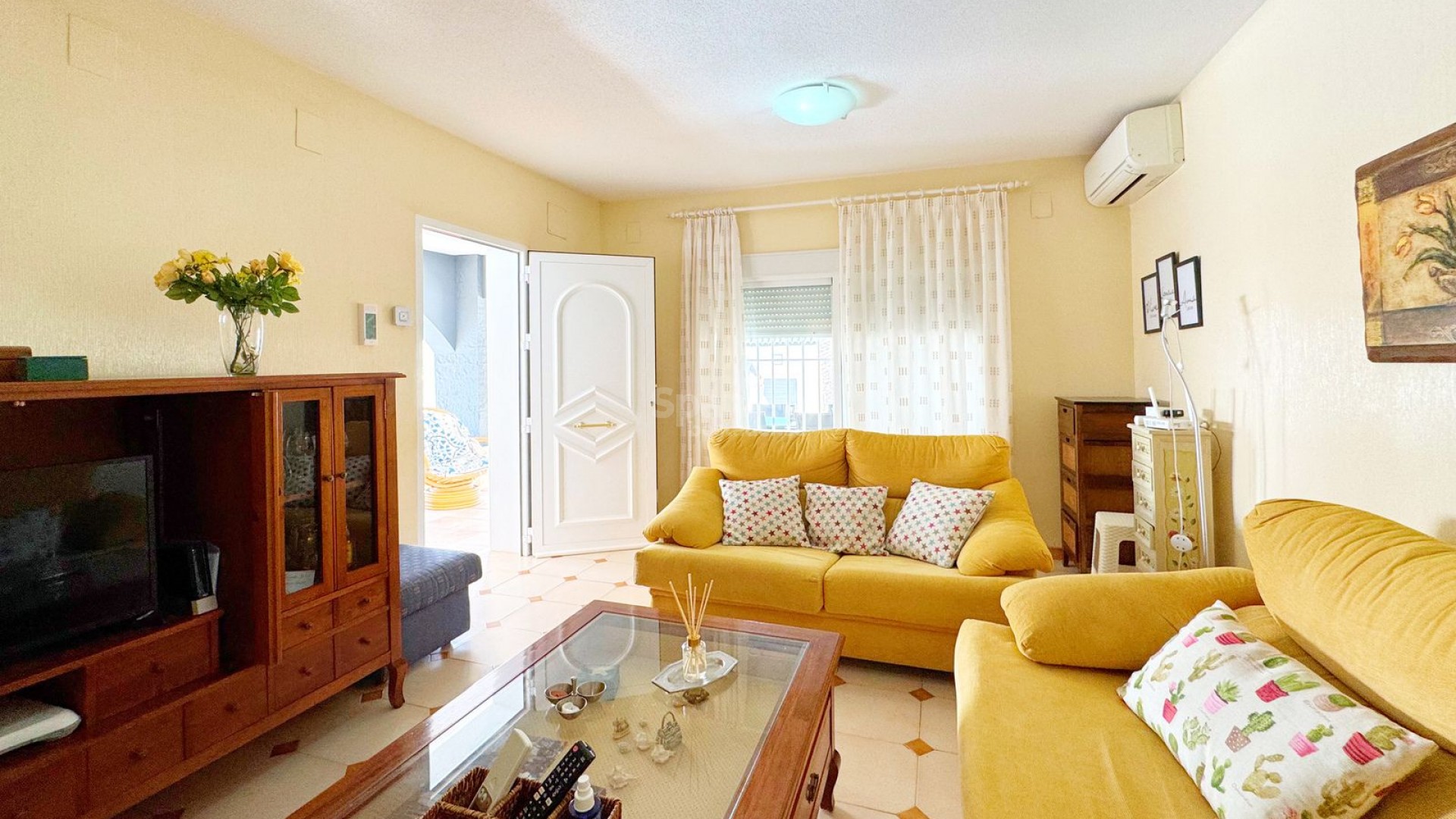Resale - Villa -
Torrevieja - Rocio del Mar