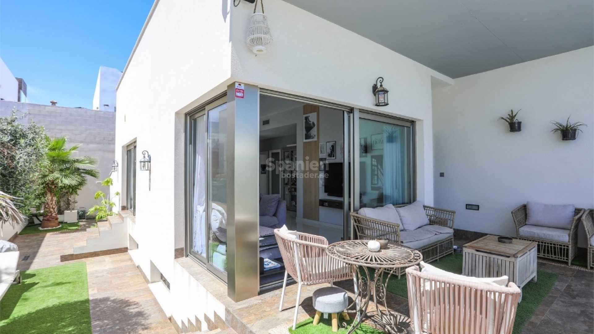 Resale - Villa -
Villamartín - Villamartin
