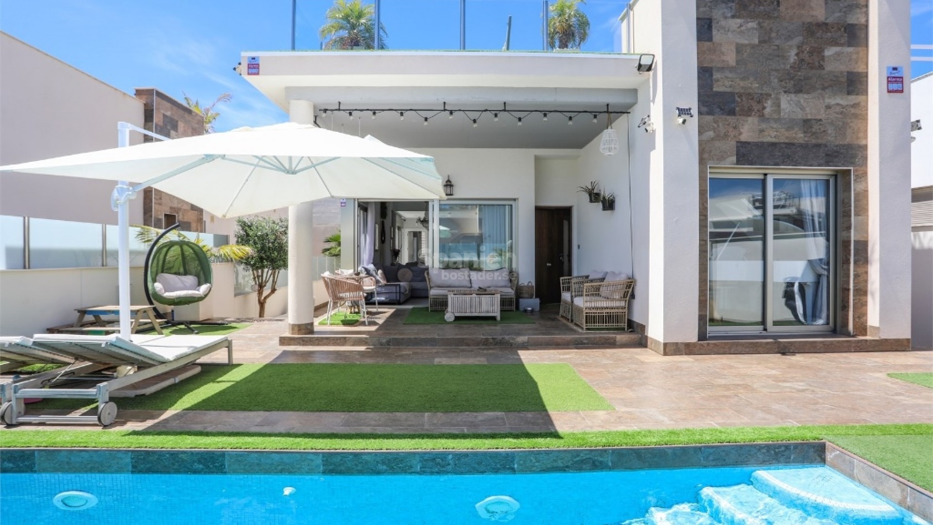 Resale - Villa -
Villamartín - Villamartin
