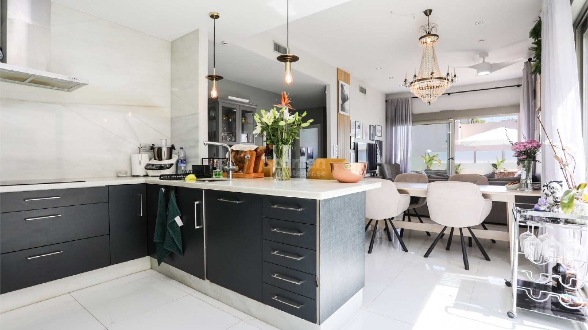 Resale - Villa -
Villamartín - Villamartin
