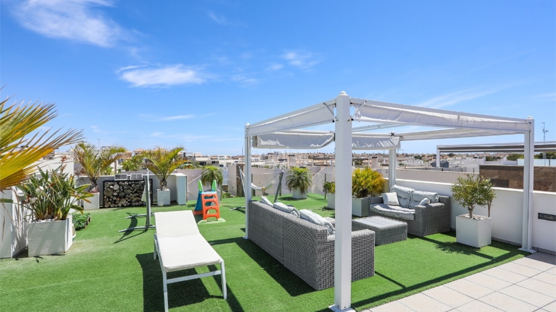 Resale - Villa -
Villamartín - Villamartin