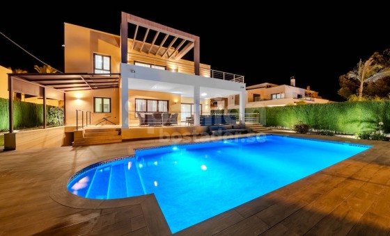 Villa - Resale - Cabo Roig - Cabo Roig