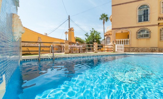 Villa - Resale - Orihuela Costa - Las Mimosas
